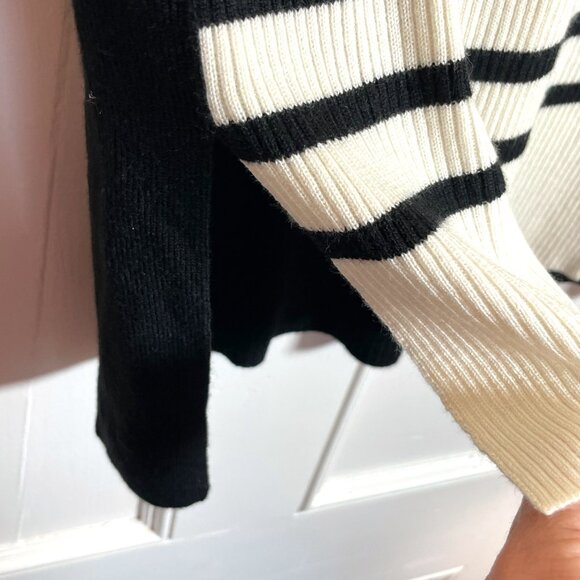 Krimson Klover Ivory Sweater MEDIUM Side Slits Bell Sleeves Wool Blend NEW - Picture 6 of 12